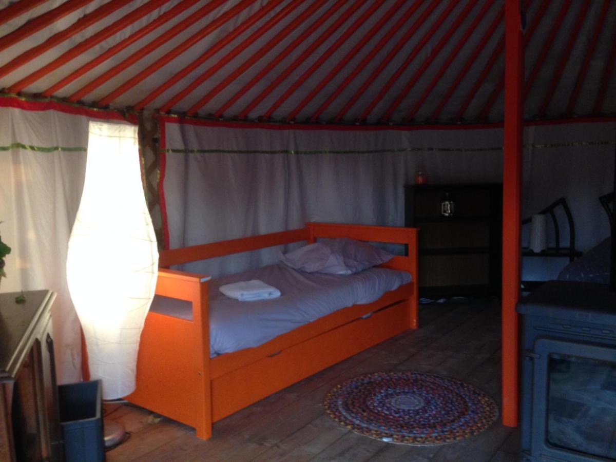 Yourte Mongole Saint-Léger-sur-Dheune Exterior foto